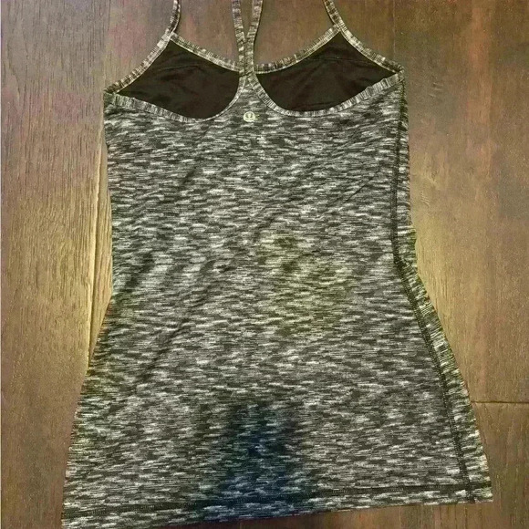 Lululemon Power Y  Tank *Luon
Dramatic Static White Black - Picture 6 of 7